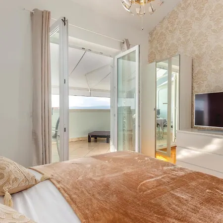 Amazing In With Wifi *