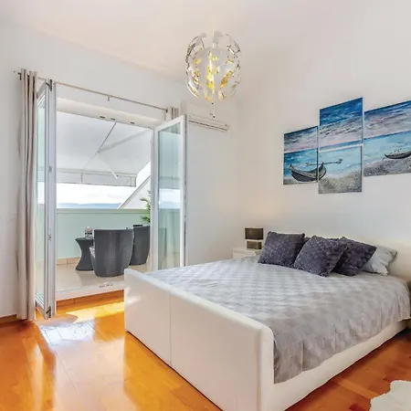 2 Bedroom Pet Friendly In * سيلتسي