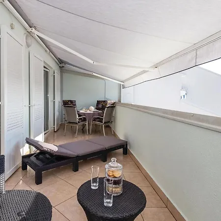 Amazing In With Wifi Apartment *